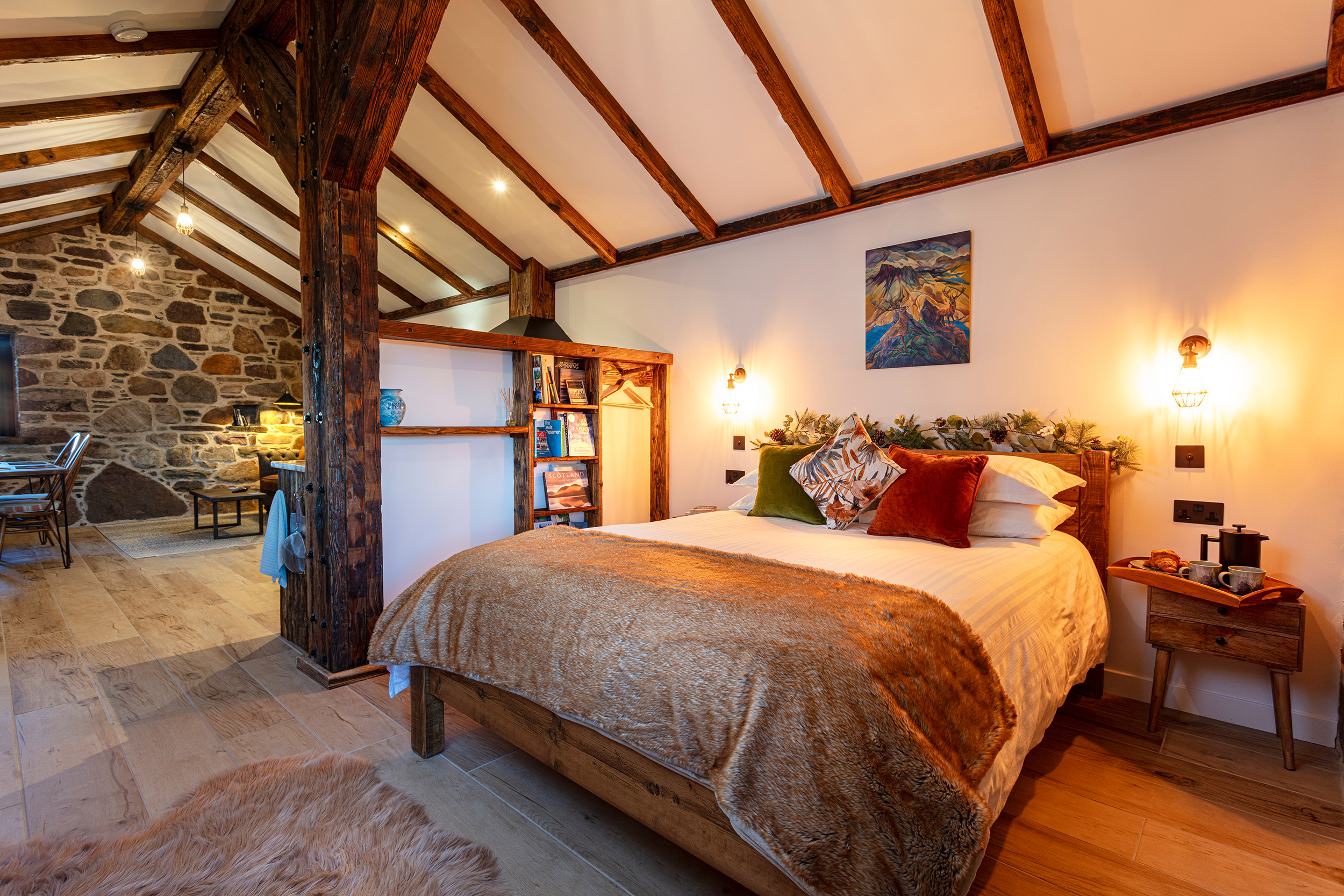 The Wreck Bedroom - Ullapool Luxury Stone Cottages